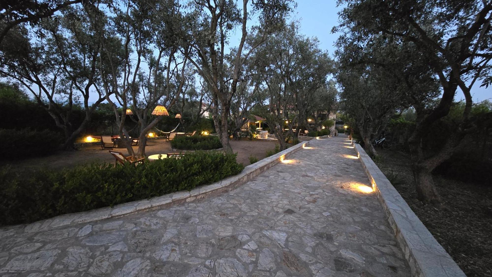 Villa Petra Kalamaki  Exterior photo